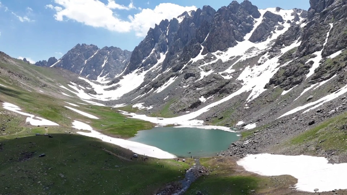 Lago Goygol, Ordubad, Azerbaiyán