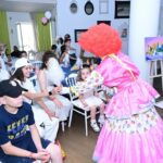 Niños participan en una actividad del Fondo Heydar Aliyev