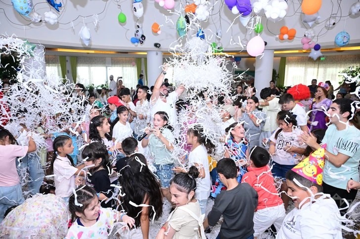 Actividad infantil del Fondo Heydar Aliyev