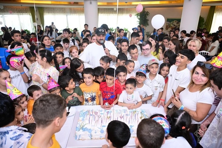 Actividad infantil del Fondo Heydar Aliyev