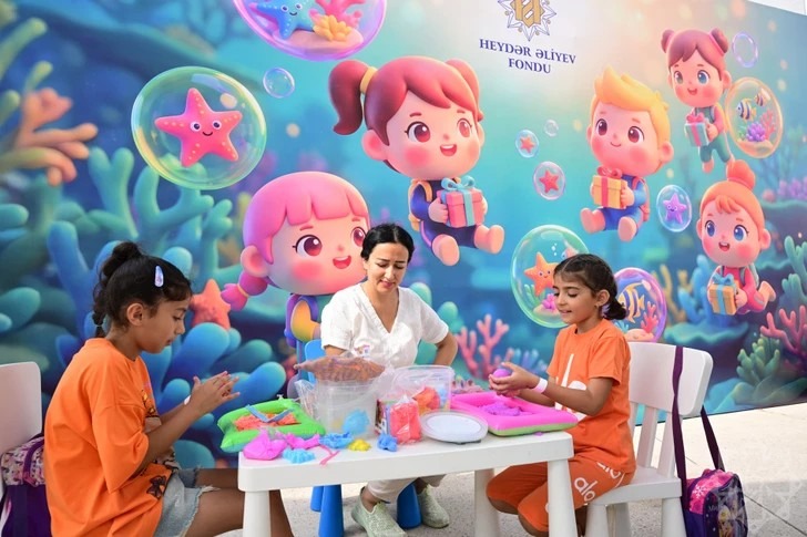 Actividad infantil del Fondo Heydar Aliyev