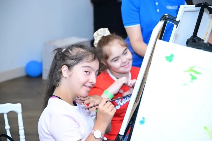 Actividad infantil del Fondo Heydar Aliyev